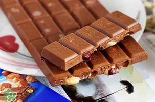 瑞士蓮巧克力是lindt還是lindor？瑞士蓮巧克力有幾種口味？
