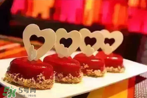 情人節(jié)晚餐吃什么？情人節(jié)晚餐在哪里吃合適？
