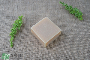 手工皂洗臉好嗎？手工皂和洗面奶哪個(gè)好？