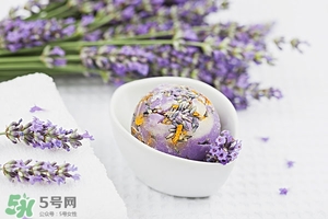 手工皂洗臉好嗎？手工皂和洗面奶哪個(gè)好？