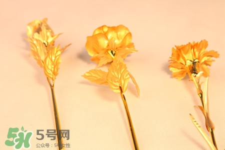 情人節(jié)可以送金玫瑰嗎？情人節(jié)送金玫瑰好嗎？