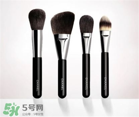 粉底刷什么牌子好？好用的粉底刷推薦