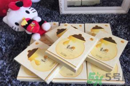 春雨面膜用完要洗嗎？春雨面膜要不要洗？