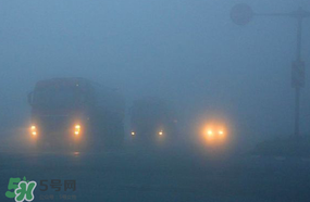霧霾一天中什么時候最嚴(yán)重？霧霾一天中什么時候最輕？