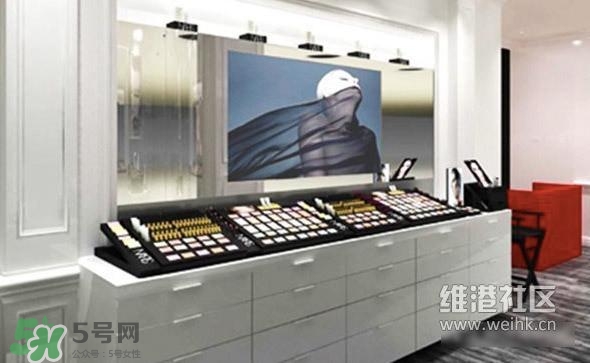 tom ford和nars哪個(gè)好？tom ford和nars唇膏口紅對(duì)比