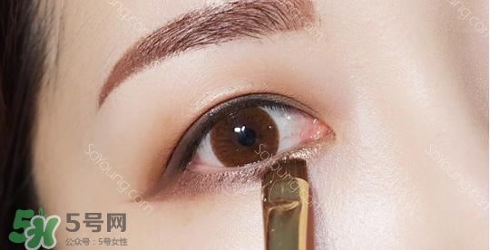 眼影膏用什么工具畫？眼影膏怎么化？