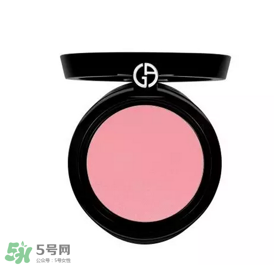 tom ford和阿瑪尼哪個(gè)好？tom ford和阿瑪尼口紅唇釉哪個(gè)好？
