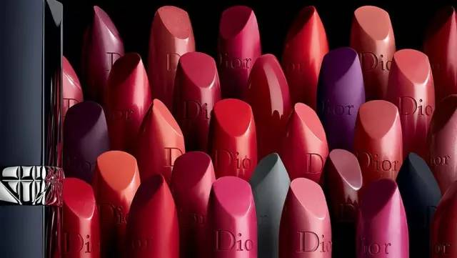 tom ford和迪奧哪個好？tom ford口紅和dior口紅哪個好？