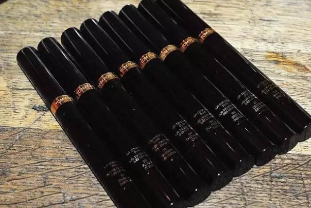 tom ford和迪奧哪個好？tom ford口紅和dior口紅哪個好？