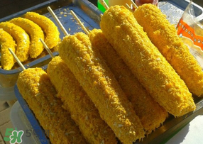 炸香蕉外面包裹的是什么？炸香蕉放面粉好還是淀粉？