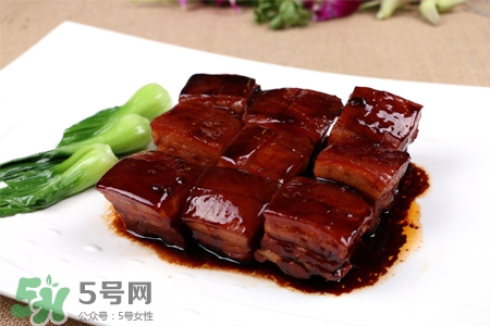 紅燒肉可以用紅糖嗎？紅燒肉用紅糖還是白糖？