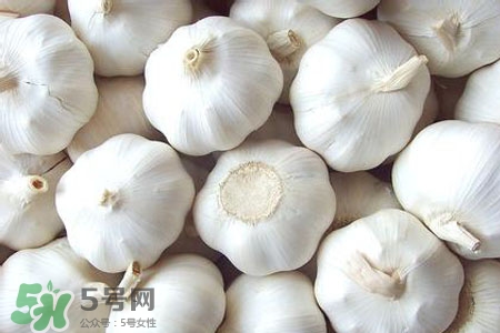 大蒜熱量是多少？吃大蒜會(huì)胖嗎？
