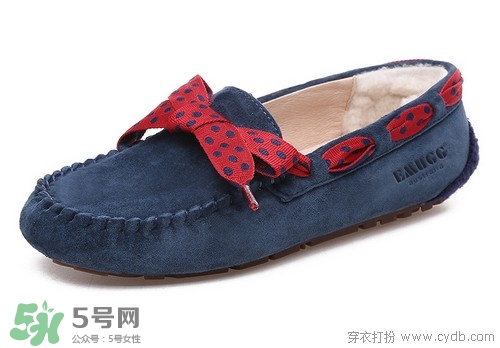 3月份穿什么鞋子？三月份穿什么鞋？