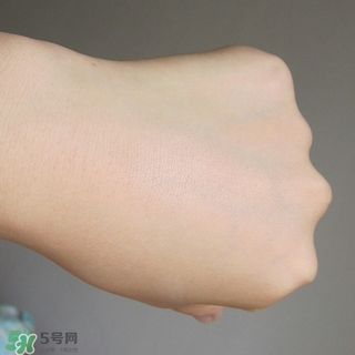 canmake花瓣高光怎么用？canmake花瓣雕刻高光使用方法