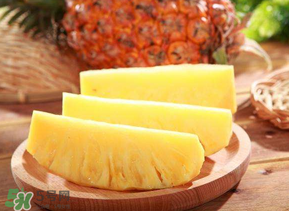 鳳梨吃之前用鹽水泡嗎？鳳梨為什么要用鹽水泡？