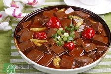 鴨血熱量高不高？吃鴨血會(huì)胖嗎？