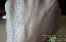 安耐曬金瓶怎么樣？安耐曬金瓶好用嗎？