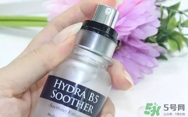 ahc神仙水和b5水區(qū)別 ahc神仙水和ahc b5玻尿酸精華哪個(gè)好？