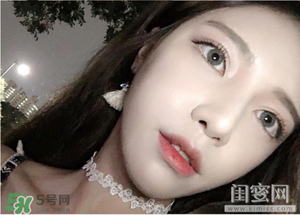煙熏玫瑰色適合什么膚色？煙熏玫瑰色口紅適合黃皮嗎？