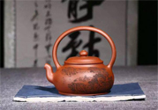 剛買的紫砂壺怎么清洗？新買的紫砂壺怎么清洗？
