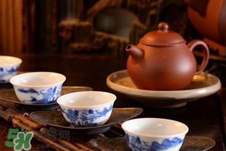 紫砂壺怎么養(yǎng)？紫砂壺怎么養(yǎng)才亮？