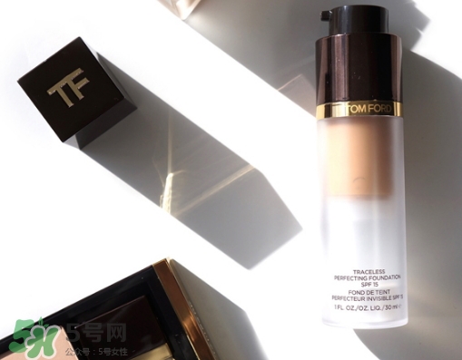 tom ford粉底液方和圓哪個(gè)好？tom ford粉底液方管圓管區(qū)別