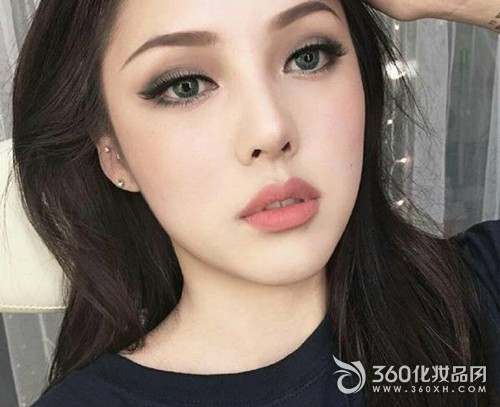 干玫瑰色適合什么膚色？干玫瑰色口紅適合黃皮嗎？
