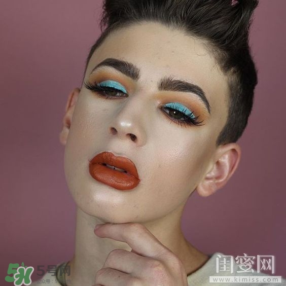 豆沙色和南瓜色的區(qū)別 豆沙色和南瓜色哪個(gè)好看？