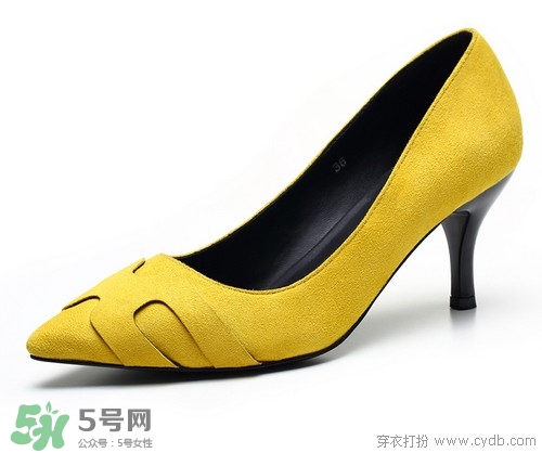 4月份穿什么鞋子？四月份鞋子搭配