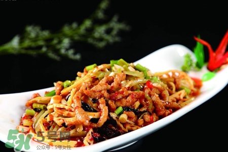 魚香肉絲用什么肉？魚香肉絲可以用雞肉嗎？