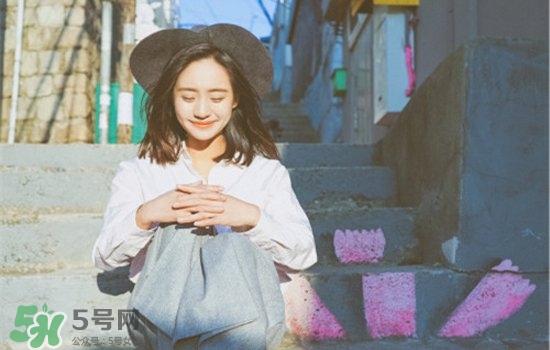 割雙眼皮多久可以化妝？割雙眼皮多久恢復(fù)自然