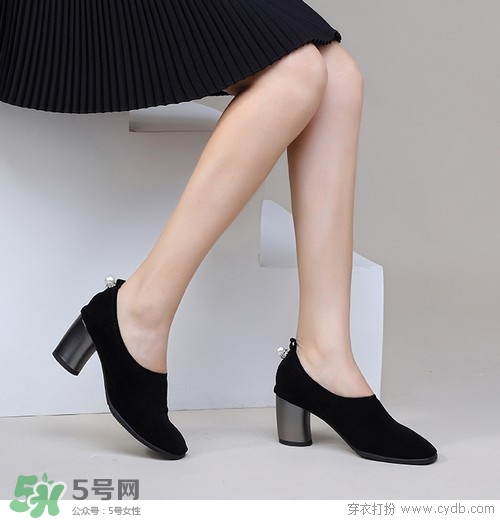 4月份穿什么鞋子？四月份鞋子搭配