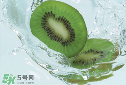 獼猴桃里面的黃芯可以吃嗎？獼猴桃里面變黃了能吃嗎？