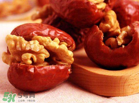 紅棗夾核桃叫什么名字？紅棗里面包著核桃叫啥？