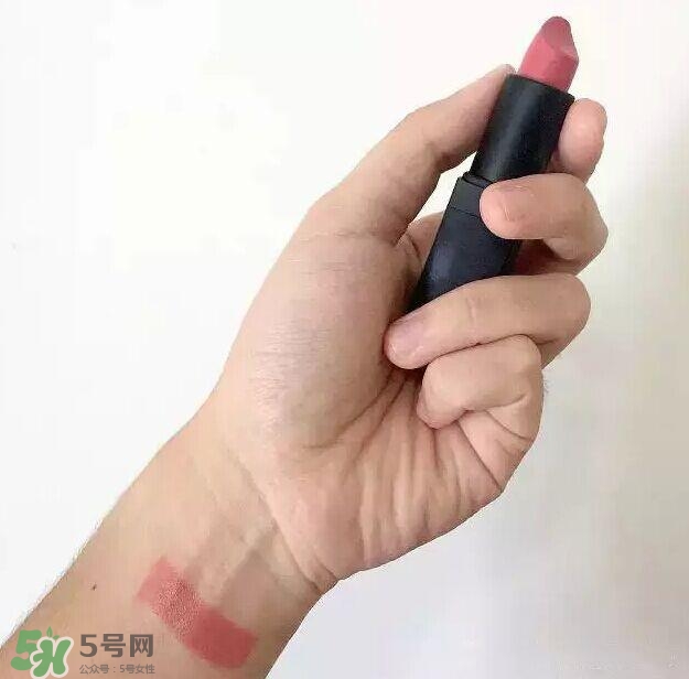 珊瑚橘口紅哪個牌子好？珊瑚橘色口紅推薦