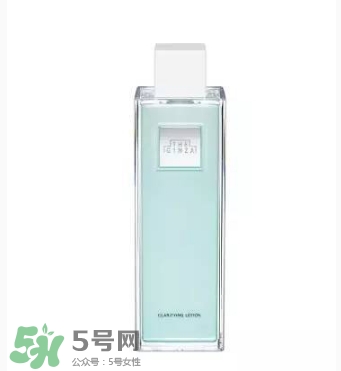the ginza化妝水粉色和藍色哪個好？the ginza化妝水粉色藍色區(qū)別