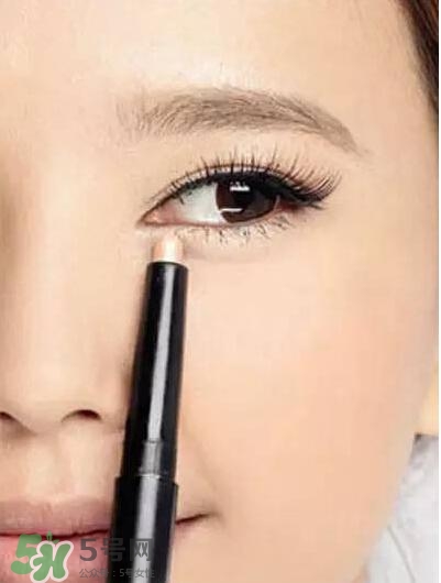 啞光是什么意思？化妝品啞光好不好？