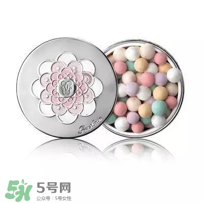 散粉啞光好還是珠光好？散粉啞光和珠光的區(qū)別