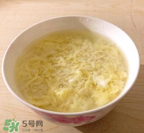酒釀蛋真能豐胸嗎？酒釀蛋怎么吃豐胸？