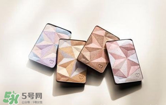 高光飛粉是什么意思？高光飛粉怎么辦？