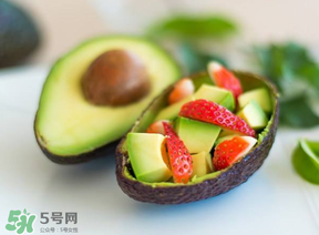牛油果發(fā)苦是怎么回事？牛油果發(fā)苦可以吃嗎？