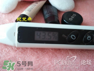 蘭蔻和紀(jì)梵希哪個(gè)好？蘭蔻和紀(jì)梵?？诩t哪個(gè)好？