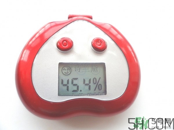 蘭蔻和雅詩(shī)蘭黛眼霜哪個(gè)好用？蘭蔻和雅詩(shī)蘭黛眼霜對(duì)比