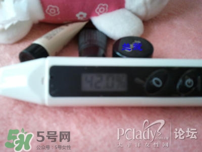 蘭蔻和紀(jì)梵希哪個(gè)好？蘭蔻和紀(jì)梵?？诩t哪個(gè)好？