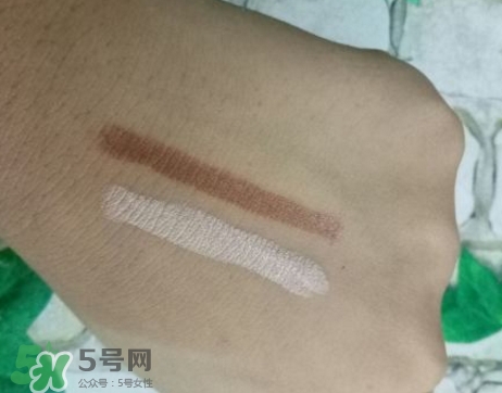 美康粉黛修容棒怎么用？美康粉黛修容棒使用方法