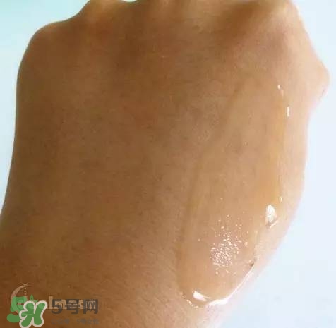 蘭蔻大眼精華和雅詩蘭黛小棕瓶哪個(gè)好？蘭蔻大眼精華和小棕瓶對比