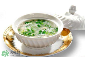 薺菜和魚可以一起吃嗎？薺菜能和魚一起吃嗎？
