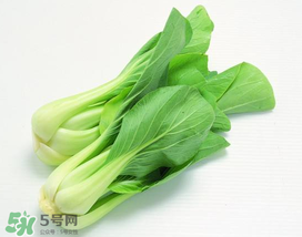薺菜和青菜哪個(gè)營(yíng)養(yǎng)價(jià)值高？青菜和薺菜有什么分別？