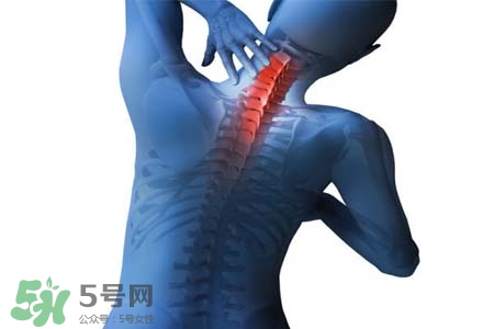 脖子疼和枕頭有關(guān)系嗎？脖子痛是因?yàn)檎眍^的高度嗎？