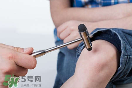骨質(zhì)疏松要補(bǔ)鈣嗎？骨質(zhì)疏松補(bǔ)什么好？